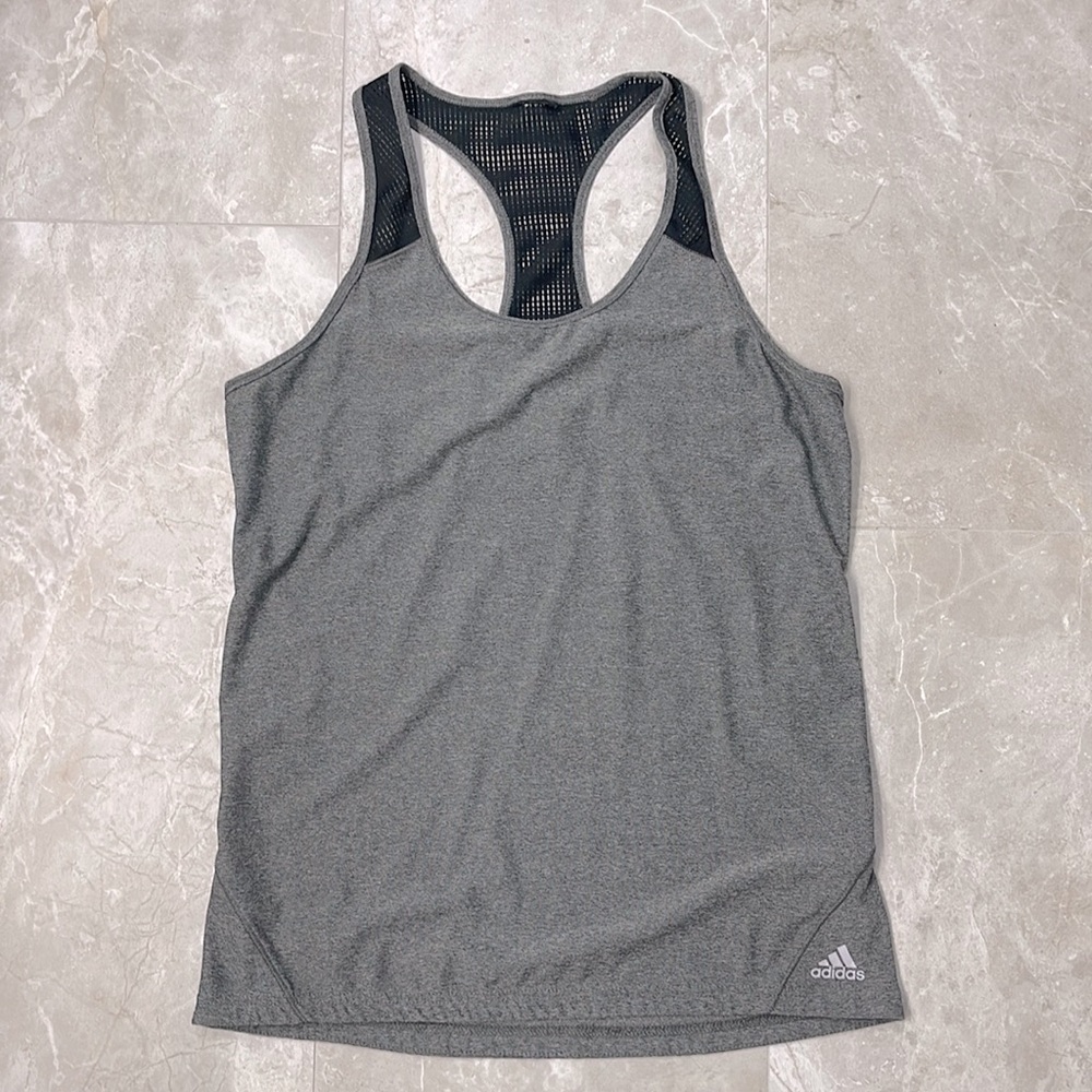 Adidas women’s workout top size M grey/black mesh versatile basic  like new